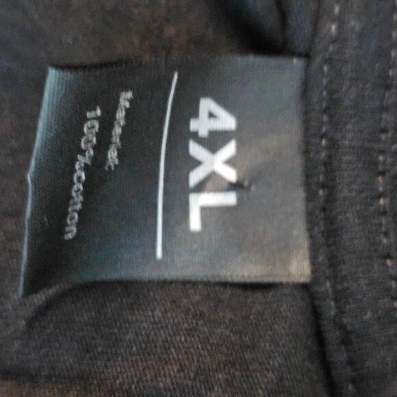 Men's Black Mickey & Minnie Halloween Graphic T-Shirt (4XL) - Picture 7 of 7